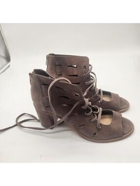 Vince Camuto Suede Open Toe heeled sandals 11